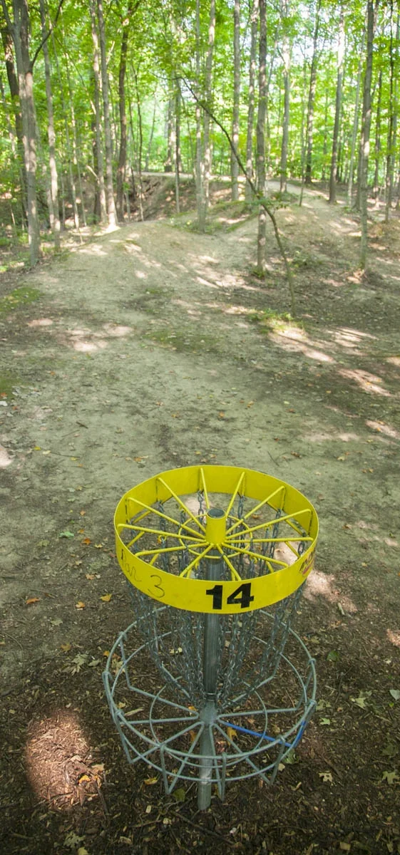 FrisbeeGolf 012.JPG